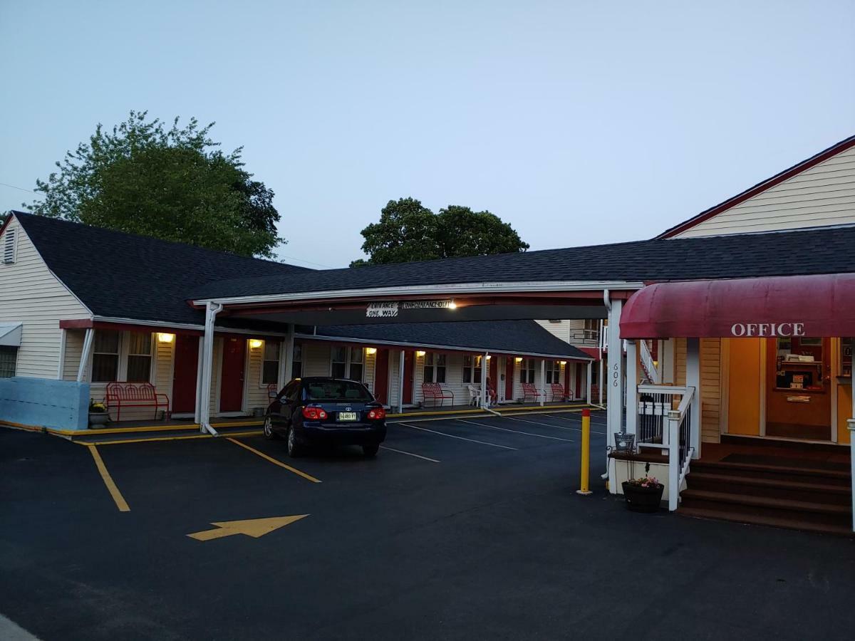 Maine Motel South Portland Buitenkant foto